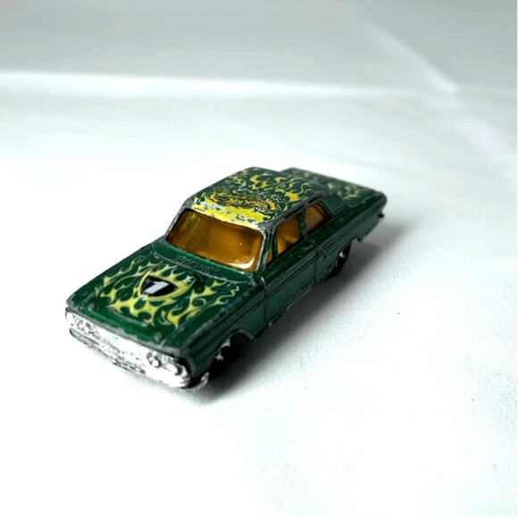 Hot Wheels Ford Thunderbolt 2001 Green Flames Vintage Car Mattel 1:64 Diecast - Picture 2 of 8